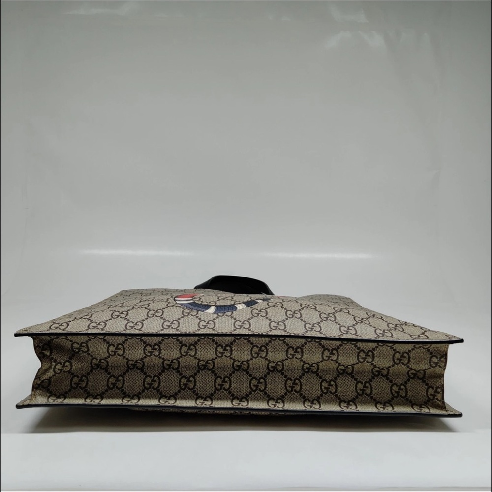 GUCCI snake Monogram tote w/shoulder strap Like New coated canvas - Picture 3 of 4